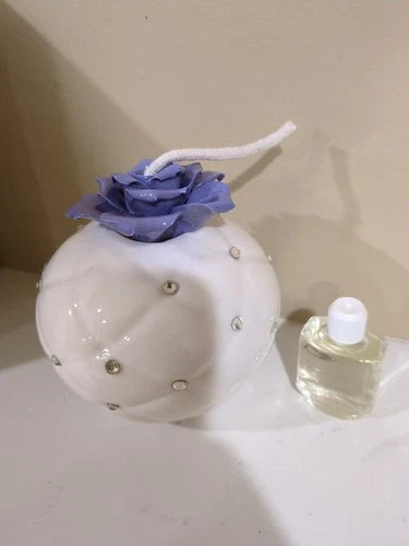 Luxury Debora Carlucci Bone China Diffuser Set – White / Peach Home Décor